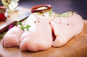 Penyakit Akibat Konsumsi Daging Ayam Mentah